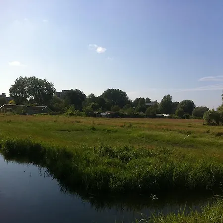 Independent Spaarne Apartament *